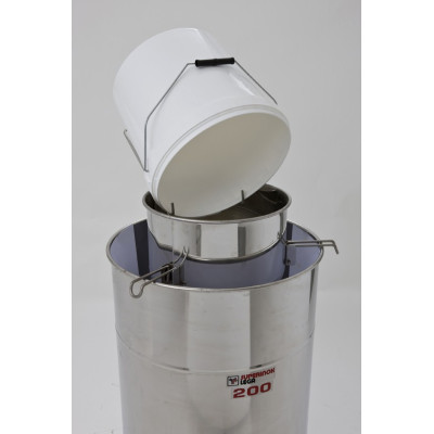 LATTA IN PLASTICA per miele 32 kg.