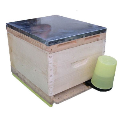 ABBEVERATOIO NUTRITORE d'ingrsso capacita' 1,8 kg.