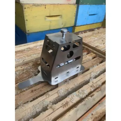 Solfobox - dispositivo per il trattamento della tarma della cera