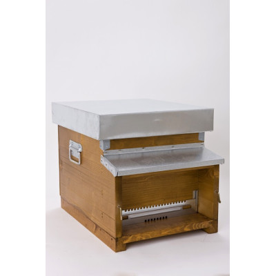 ARNIA D.B. NOMADISMO CON VESTIBOLO 10 FAVI TOP SOLO NIDO 2013